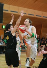 BasketFlames_H1-Woerthersee_Piraten-20130302_223517-SKRA1423