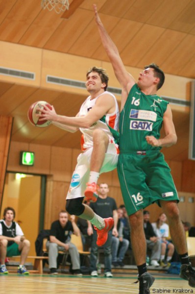 Flames_H1-Mistelbach-20131103_200519-SKRA6145_Lukas_Böck