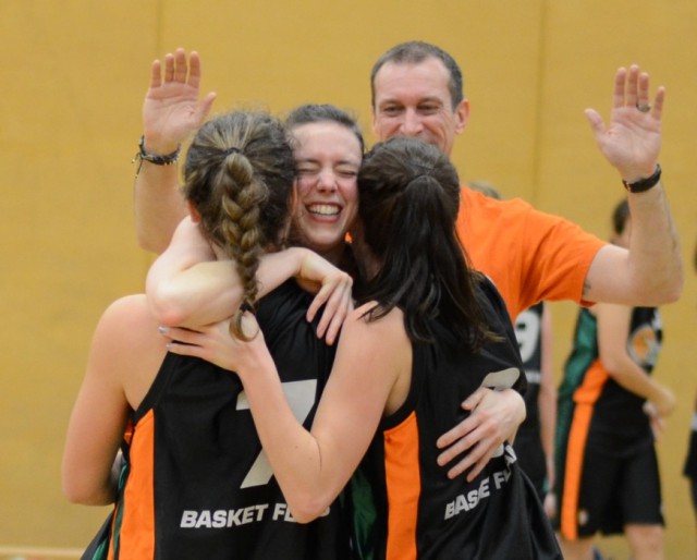 Damen2_Flames_D2-U_Doebling1-20141221_194057-4