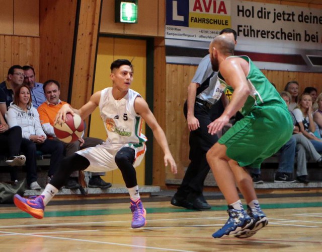 Basketball 2.Bundesliga 2015/16 Grunddurchgang 1.Runde  Basket Flames vs. Dornbirn Lions